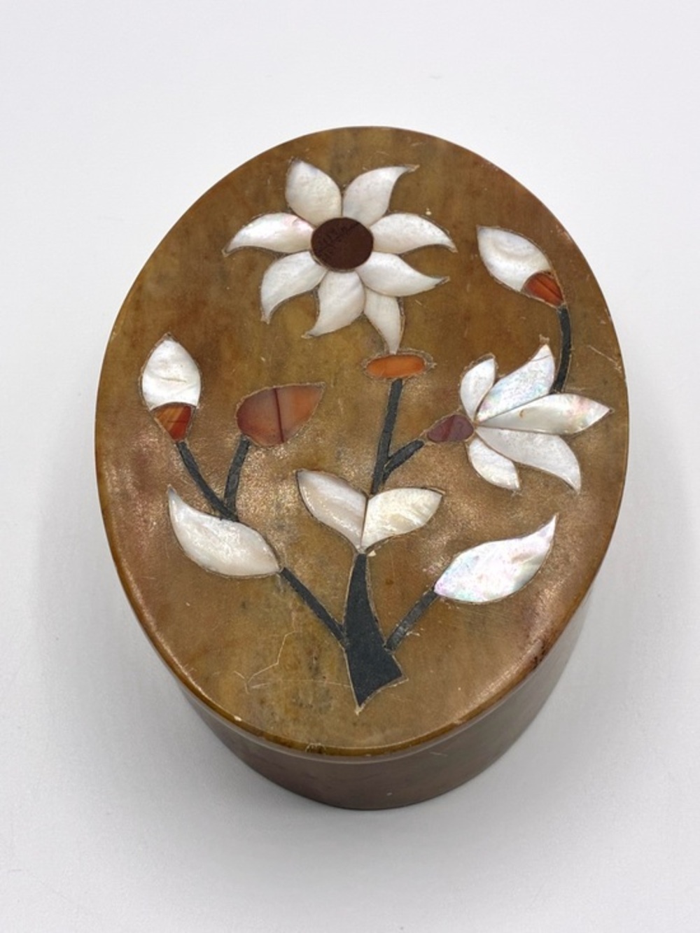 Vintage Oval Soapstone Trinket Box Mother Of Pearl Inlay Made in India